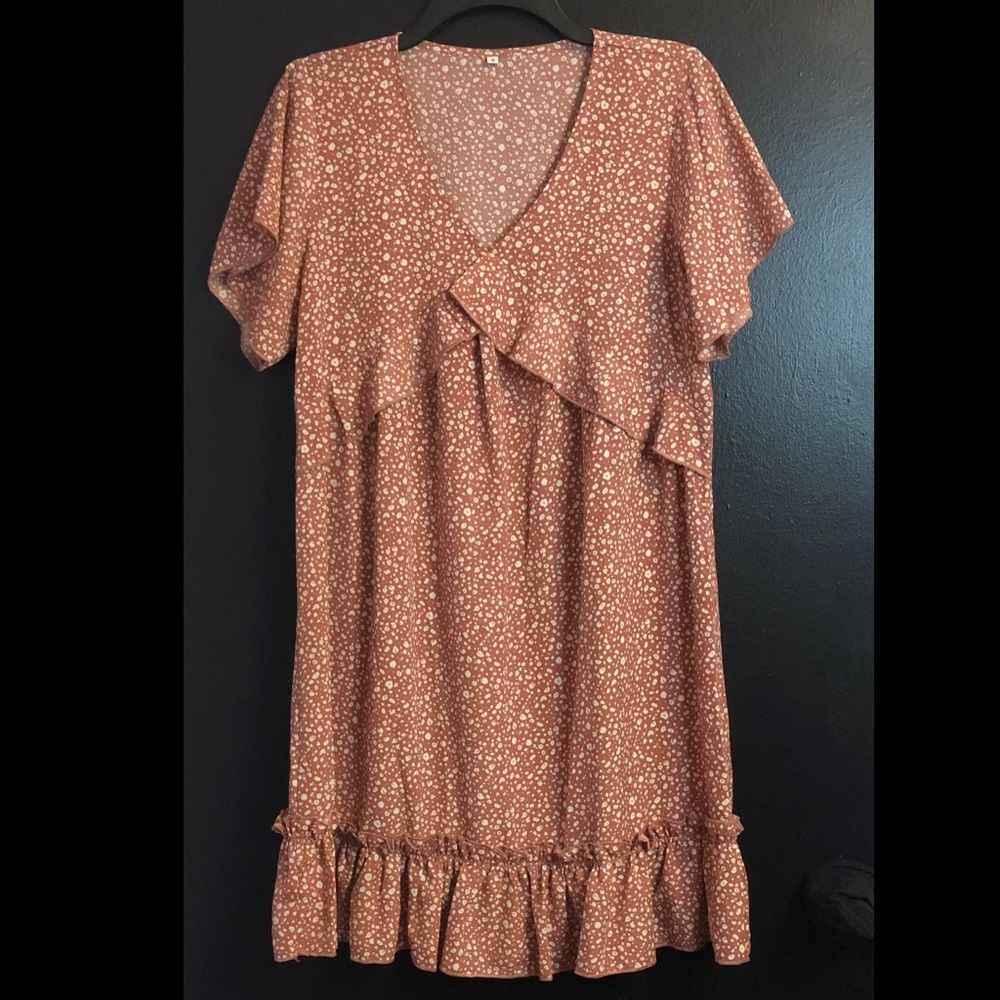 Dusty Pink Floral Ruffle V-Neck Dress